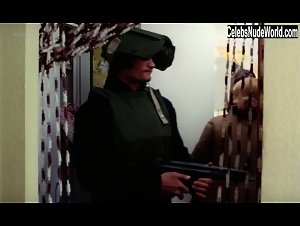 Angela Winkler in Die verlorene Ehre der Katharina Blum (1975) 1