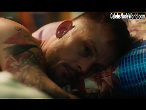 Ana Girardot in Bonhomme (2018) 19