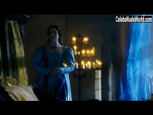 Amy Manson in White Princess (series) (2017) 2