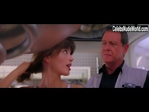 Amanda Pays in Leviathan (1989) 14