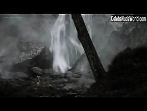 Alyssa Sutherland Outdoor Nudity , Voyeur In Vikings (series) (2013) 3