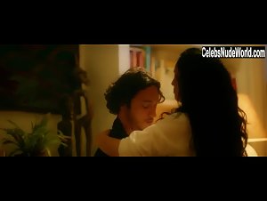 Sonia Braga in Aquarius (2016) 15