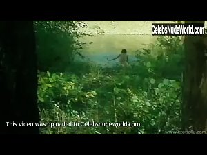 Shu Qi nude , boobs scene in Yu nu (1999) 4