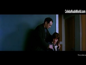 Kerry Fox Explicit, blowjob scene in Intimacy (2001) 13