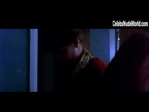 Kerry Fox Explicit, blowjob scene in Intimacy (2001) 4