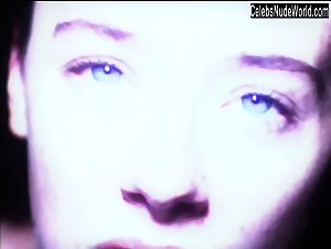 Molly Parker nude, boobs scene in Kissed (1996) 19
