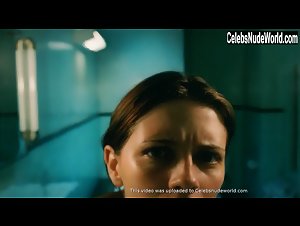 Mischa Barton in Walled In (2009) 4