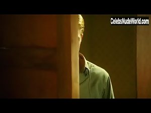 Mischa Barton in Closing the Ring (2007) 2