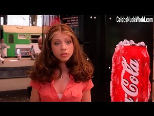 Michelle Trachtenberg in EuroTrip (2004) 3