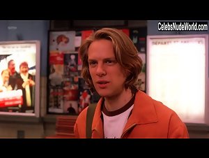 Michelle Trachtenberg in EuroTrip (2004) 4