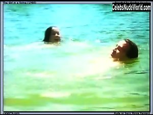 Meg Tilly Outdoor , Kissing in Girl in a Swing (1988) 3