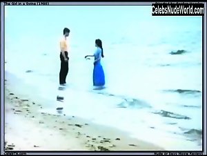 Meg Tilly boobs , Brunette in Girl in a Swing (1988) 4
