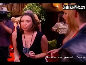 Lisa Kudrow in The Comeback (series) (2005) 19