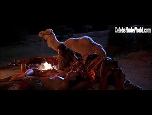 Kelly Hu in Scorpion King (2002) 16