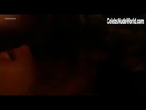Jenny Elvers-Elbertzhagen in Der Elefant vergist nie (1995) 16