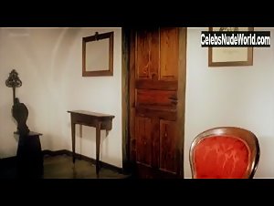 Eva Grimaldi in Non scommettere mai con il cielo (1987) 19