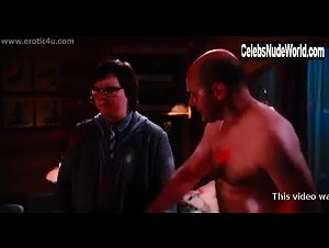 Crystal Lowe Brunette , Kissing in Hot Tub Time Machine (2010) 18