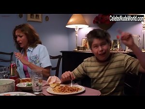 Courtney Peldon in Say It Isn't So (2001) 16