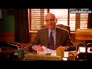 Cerina Vincent Office , Public Nudity in Not Another Teen Movie (2001) 6