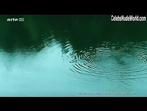 Alina Levshin in Im Angesicht des Verbrechens (series) (2010) 9