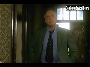 Audrey Tautou Flashing , boobs in Boiteux: Baby blues (1999) 5