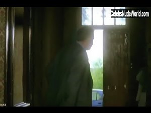 Audrey Tautou Flashing , boobs in Boiteux: Baby blues (1999) 9