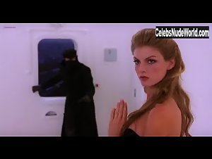 Angela Lindvall underware , hot scene in CQ (2001) 13