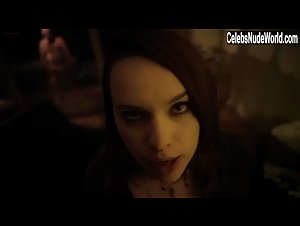 Hannah Hughes nude, boobs scene in VHS 2 (2013) 3