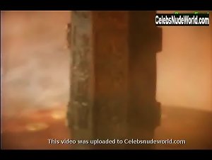 Annie Body Outdoor , Lingerie in Womb Raider (2003) 7
