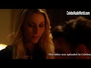 Wrongturn Xvideo - Aqueela Zoll in Wrong Turn 6: Last Resort (2014) Sex Scene ...