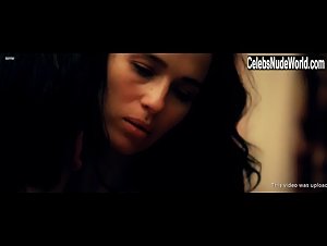Ariadna Gil in Solo quiero caminar (2008) 6
