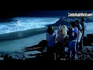 Gabrielle Richens Flashing boobs , Beach in Hack! (2007) 17