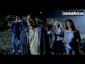 Gabrielle Richens Flashing boobs , Beach in Hack! (2007) 7