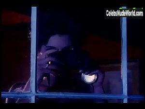Gabriella Hall nude , boobs scene in Seductress (2000) 8