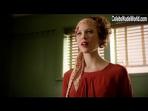 Anna McGahan in Underbelly (series) (2008) 5