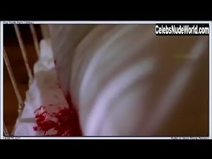Carrie Fleming Blonde , boobs in Tooth Fairy (2006) 16