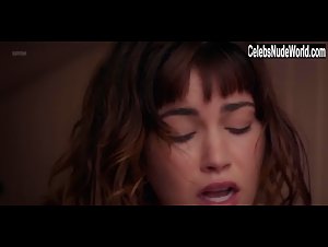 Charlotte Best Kissing , Brunette in Tidelands (series) (2018) 18