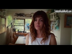 Charlotte Best Kissing , Brunette in Tidelands (series) (2018) 2