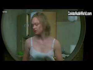Charlotte Vanden Eynde in Meisje (2002) 6