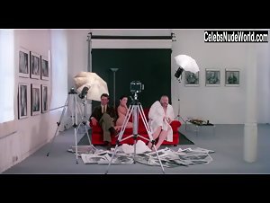 Chloe Webb boobs , Voyeur in Belly of an Architect (1987) 16