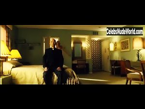 Christine Marzano in Seven Psychopaths (2012) 1