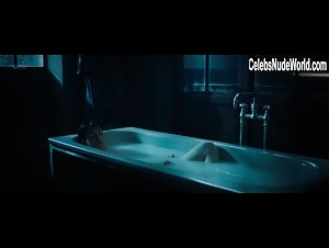 Claire Foy in Girl in the Spider's Web (2018) 12