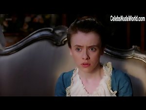 Claire Sermonne in Outlander (series) (2014) 18
