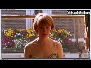 Claire Skinner Kissing , Mirror in Perfect Strangers (series) (2001) 1