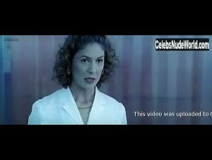 Cristina Brondo in Hipnos (2004) 11