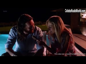Dichen Lachman Blonde , Outdoor in Animal Kingdom (series) (2016) 18