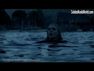 Gaia Weiss in Vikings (series) (2013) 15