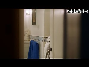 Britt Robertson in Ask Me Anything (2014) 19