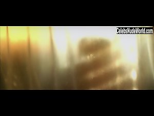 Gong Li Shower , Sensual scene in Miami Vice (2006) 15