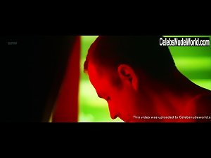 Jelly Howie in Loom (short) (2002) 6